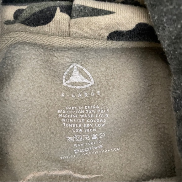 Active Ride Shop Camo Hoodie Jacket Size XL - Picture 2 of 8